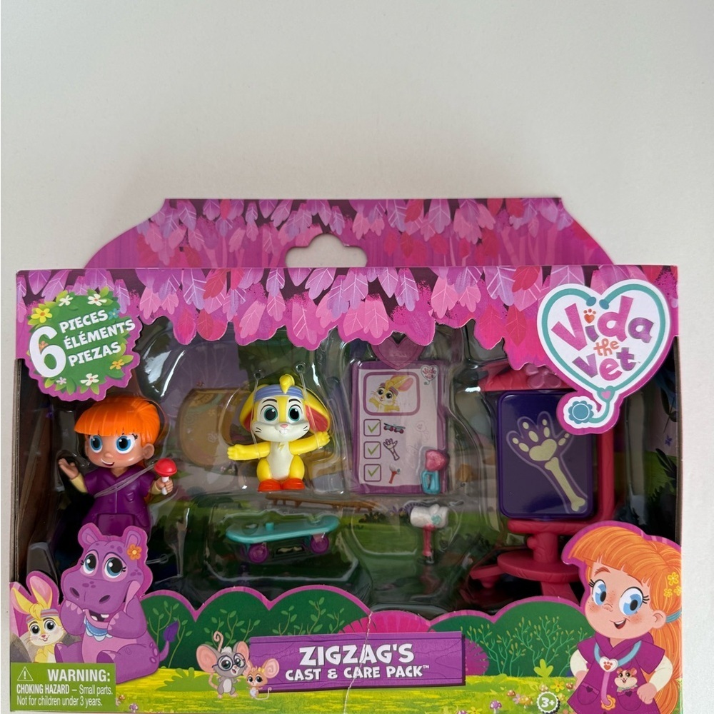 Pink and Green Dolls & Accessories Set - Picture 4 of 5